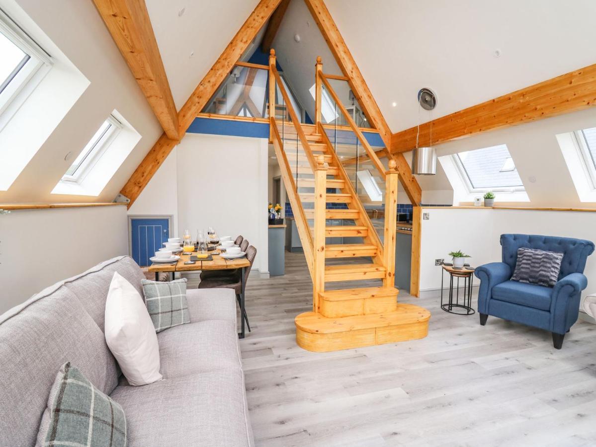 Hill Radnor - The Sheepfold Villa Llandrindod Wells Buitenkant foto